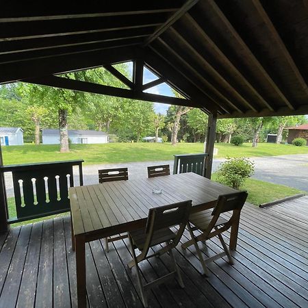 Camping Les Etoiles Saint-Sornin-Lavolps エクステリア 写真