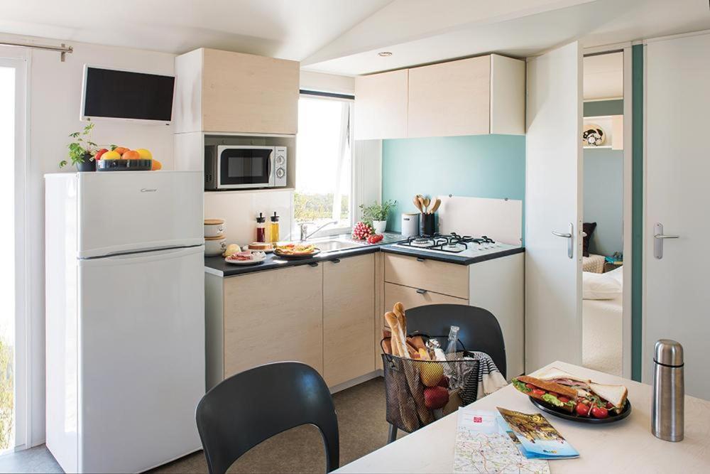 Camping Les Etoiles Saint-Sornin-Lavolps エクステリア 写真