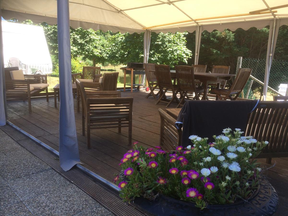 Camping Les Etoiles Saint-Sornin-Lavolps エクステリア 写真